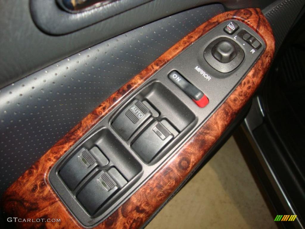2001 Acura MDX Standard MDX Model Controls Photo #44671531