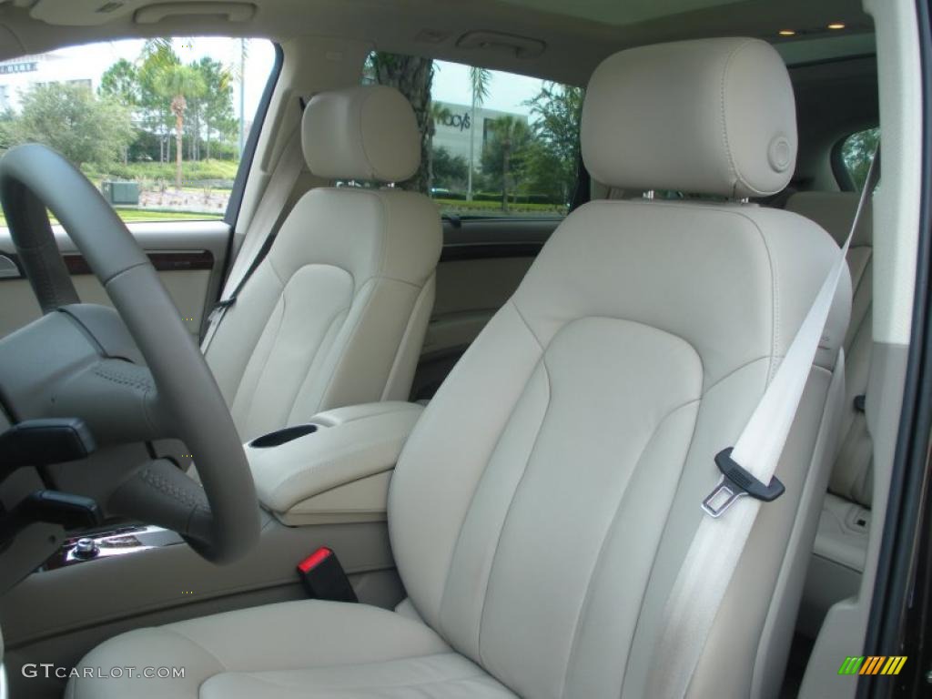 Cardamom Beige Interior 2010 Audi Q7 3.6 Premium quattro Photo #44671951
