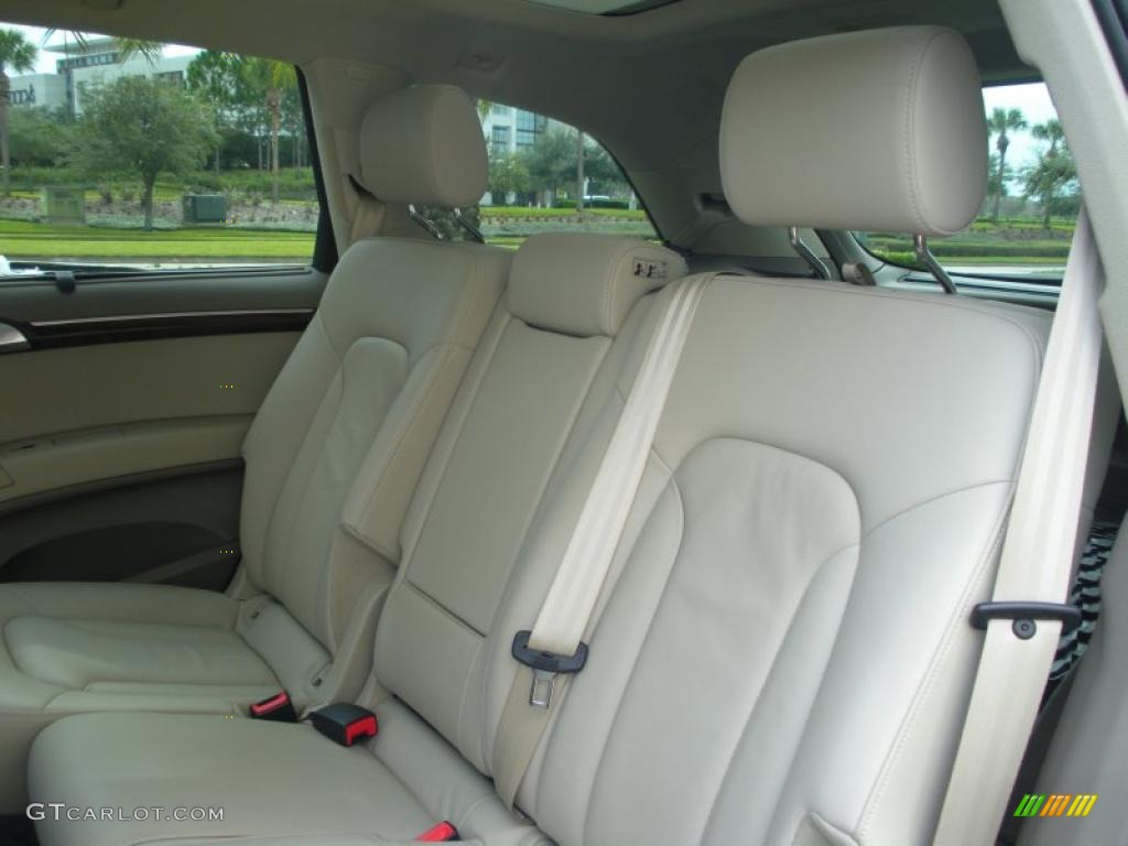 Cardamom Beige Interior 2010 Audi Q7 3.6 Premium quattro Photo #44671987