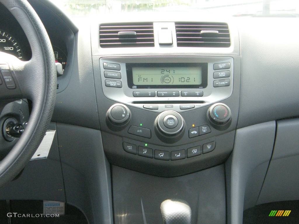 2007 Accord LX Sedan - Alabaster Silver Metallic / Gray photo #4
