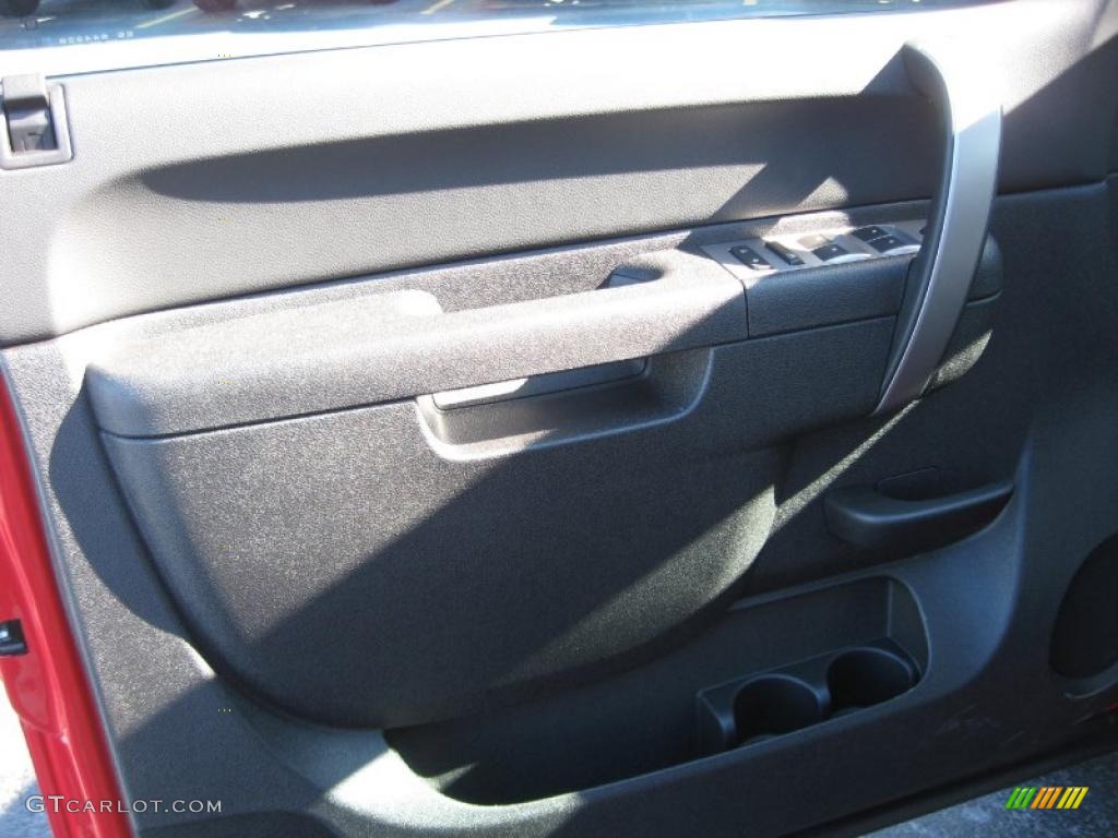 2011 Silverado 1500 LS Crew Cab - Victory Red / Dark Titanium photo #12