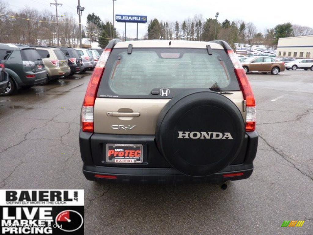 2005 CR-V LX 4WD - Sahara Sand Metallic / Ivory photo #4