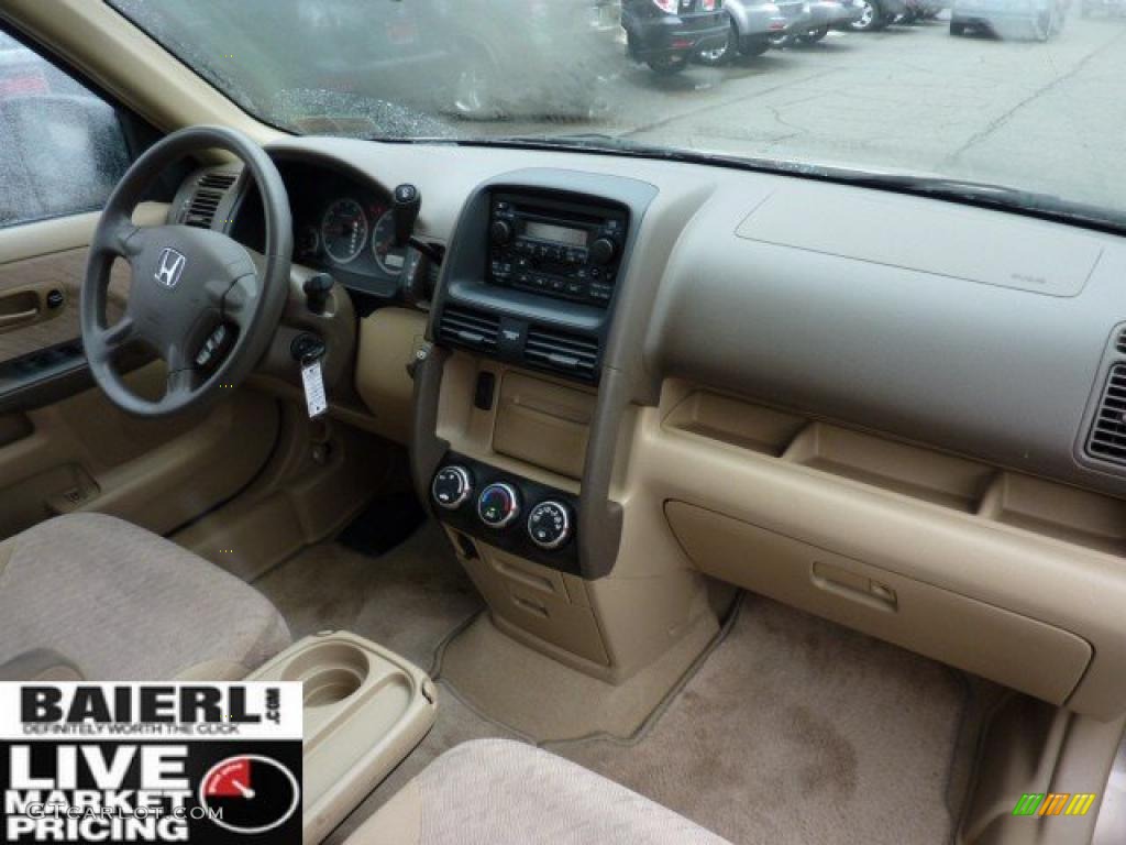 2005 CR-V LX 4WD - Sahara Sand Metallic / Ivory photo #17