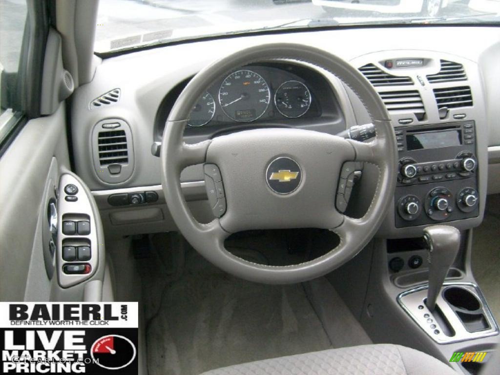 2006 Malibu LT V6 Sedan - White / Titanium Gray photo #14