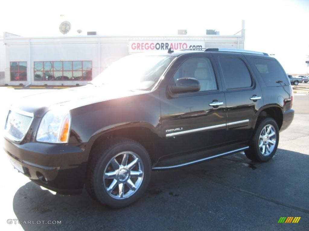 2011 Yukon Denali AWD - Onyx Black / Cocoa/Light Cashmere photo #1