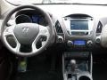 Dashboard of 2011 Tucson Limited