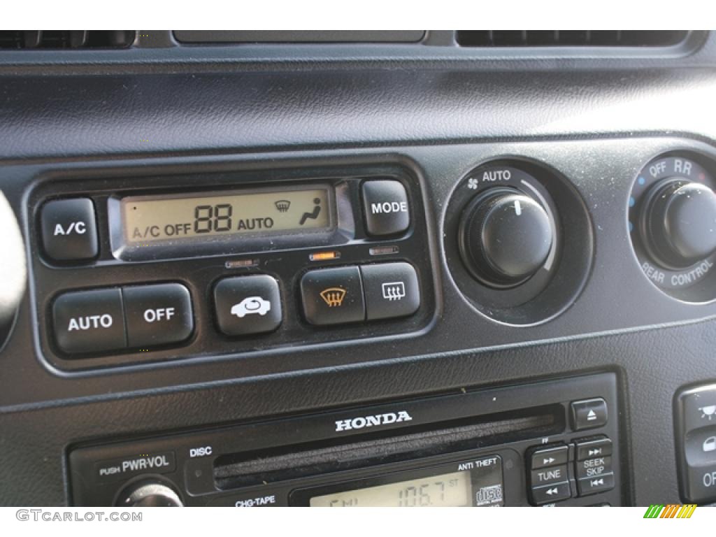 2002 Honda Odyssey EX Controls Photo #44677343