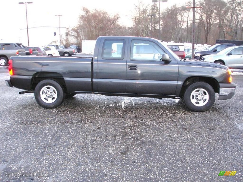 2004 Silverado 1500 LS Extended Cab - Dark Gray Metallic / Dark Charcoal photo #7