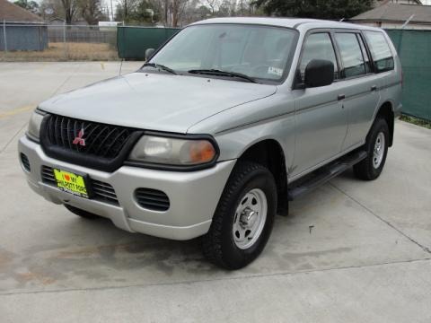 2000 Mitsubishi Montero Sport
