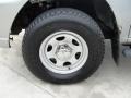 2000 Mitsubishi Montero Sport ES Wheel and Tire Photo