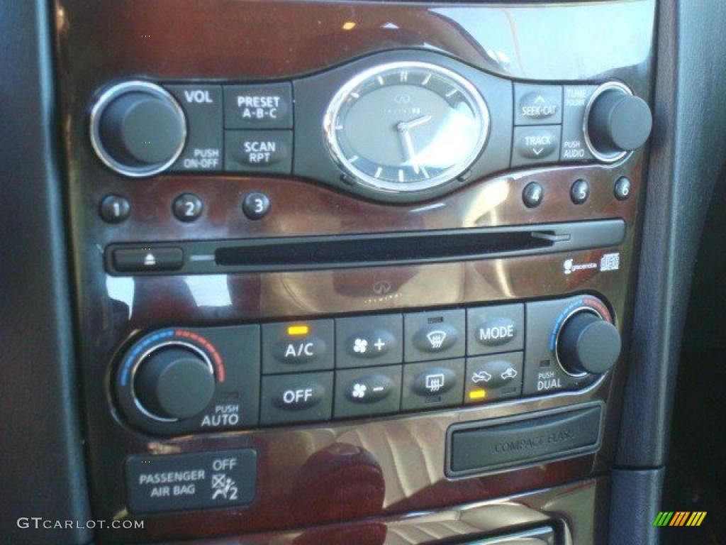 2009 Infiniti EX 35 Journey AWD Controls Photo #44681151