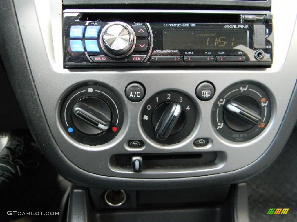 2002 Subaru Impreza Outback Sport Wagon Controls Photo #44682923