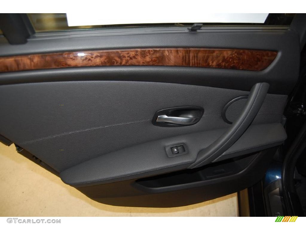 2009 BMW 5 Series 550i Sedan Black Door Panel Photo #44683275