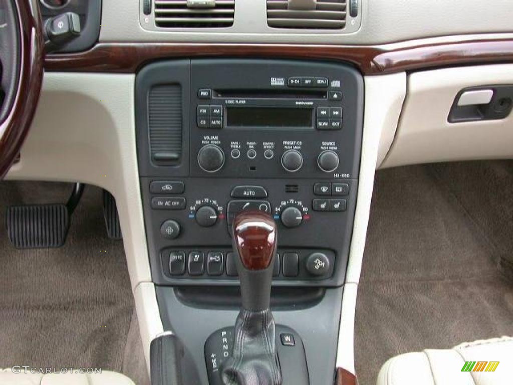 2005 Volvo S80 T6 4 Speed Automatic Transmission Photo #44684032