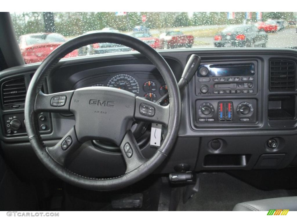 2006 Sierra 1500 SLE Crew Cab - Silver Birch Metallic / Dark Pewter photo #16