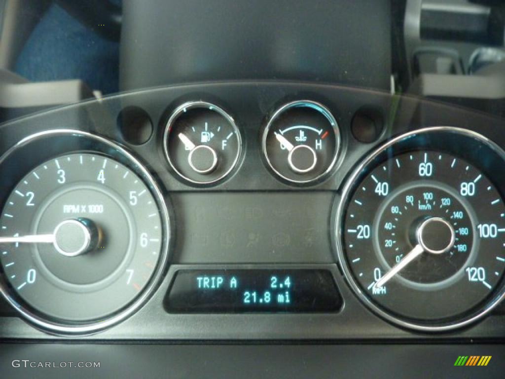 2011 Ford Flex SEL Gauges Photo #44690245