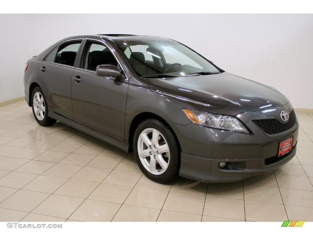 2009 Camry SE - Magnetic Gray Metallic / Charcoal photo #1