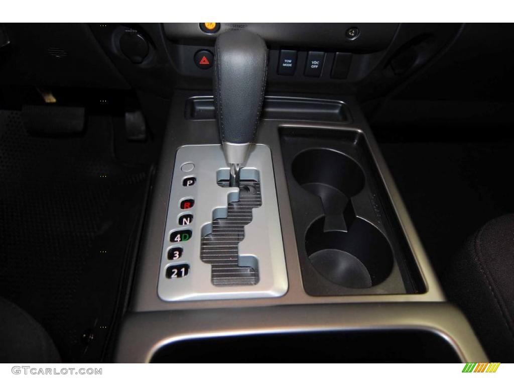 2010 Nissan Titan SE King Cab Transmission Photos