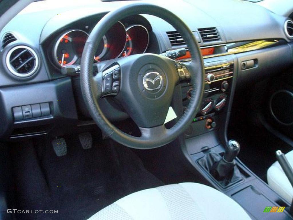 2009 Mazda MAZDA3 s Sport Hatchback Dashboard Photos
