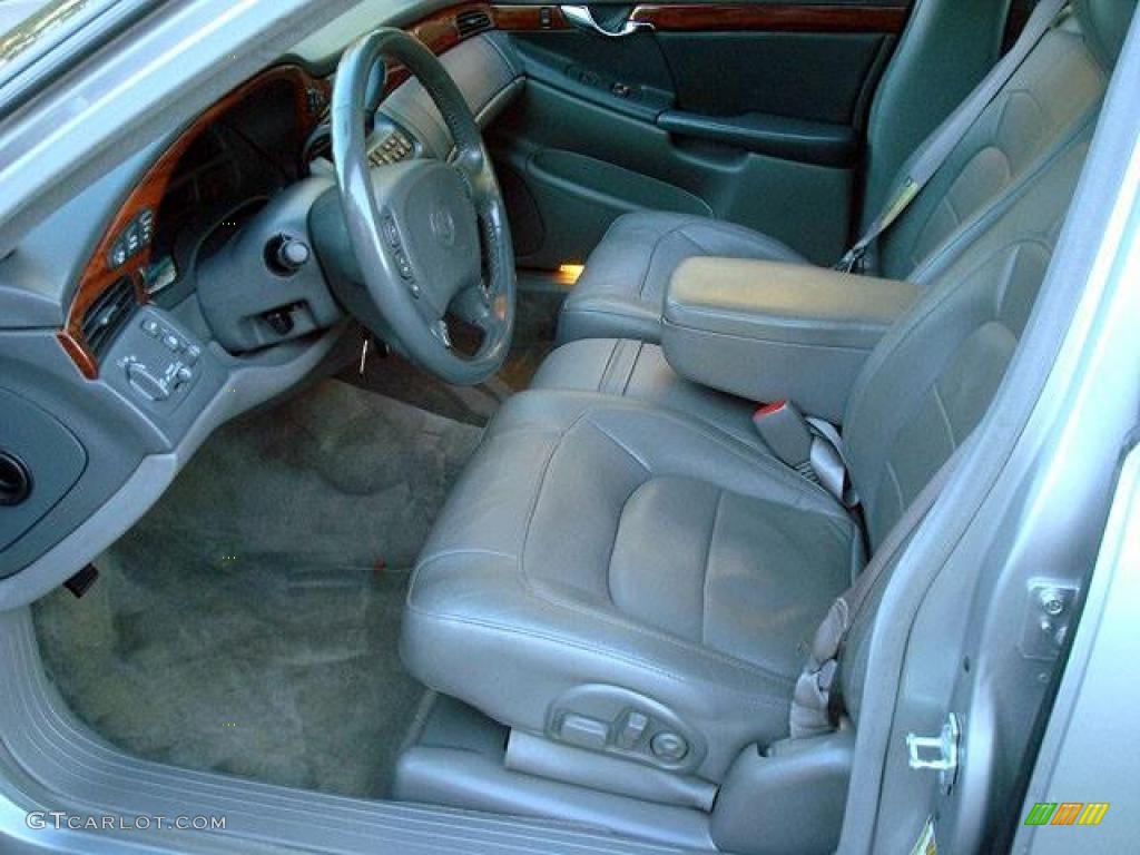 Shale Interior 2005 Cadillac DeVille Sedan Photo #44698361