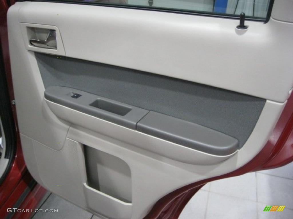 2010 Mercury Mariner V6 Stone Door Panel Photo #44699777