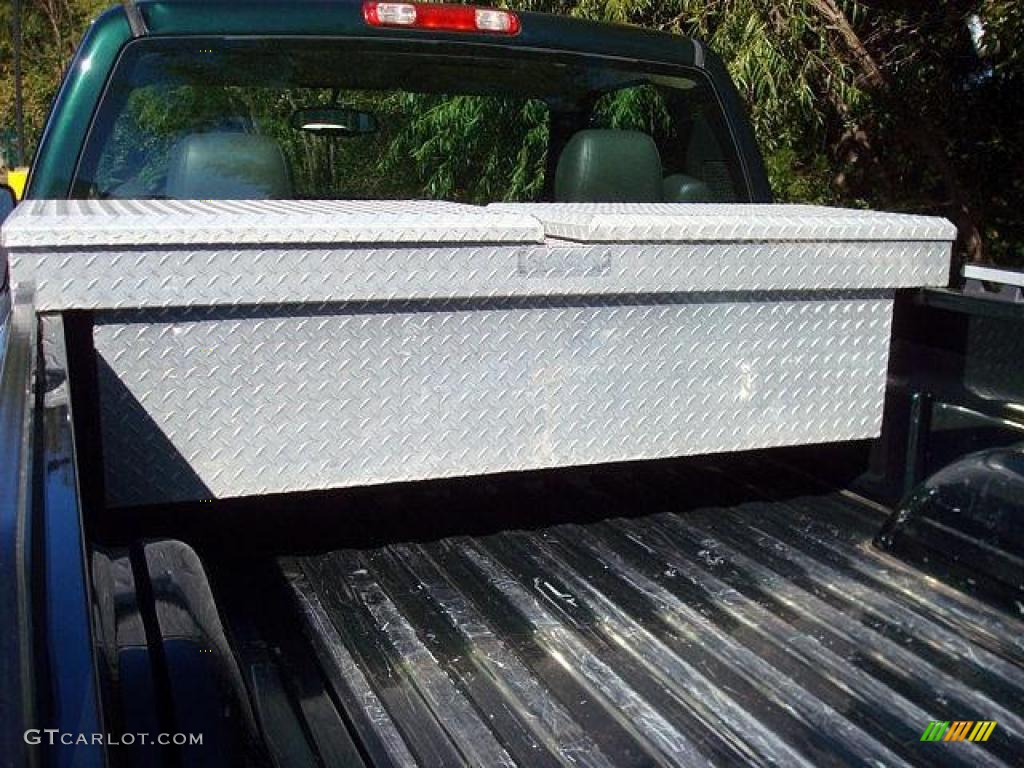 2005 Silverado 1500 Regular Cab - Dark Green Metallic / Dark Charcoal photo #5