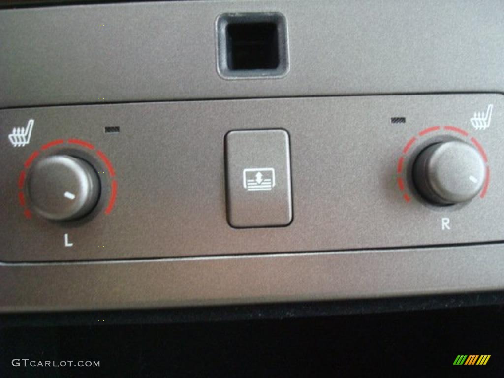 2009 Lexus LS 460 AWD Controls Photo #44700877