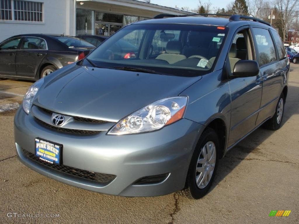 Blue Mirage Metallic Toyota Sienna