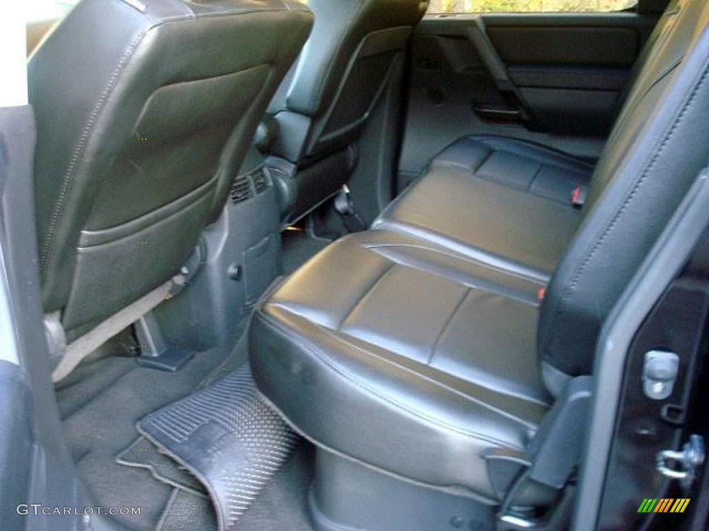 Charcoal Interior 2010 Nissan Titan LE Crew Cab 4x4 Photo #44704538