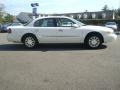 2002 Vibrant White Lincoln Continental   photo #6