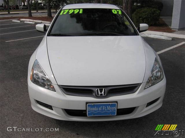 2007 Accord LX Coupe - Taffeta White / Ivory photo #39