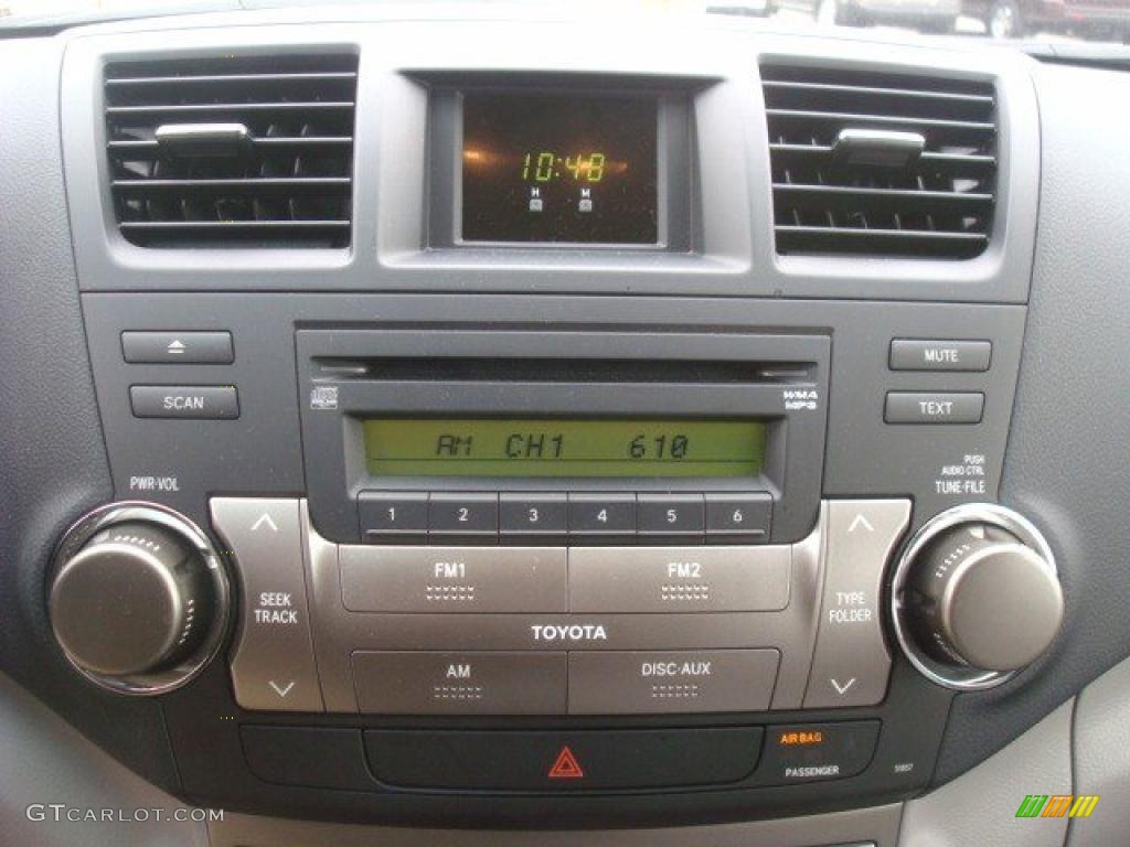 2009 Toyota Highlander Standard Highlander Model Controls Photo #44706818