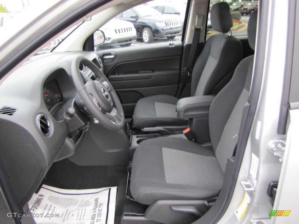 Dark Slate Gray Interior 2011 Jeep Compass 2.0 Latitude Photo #44710731
