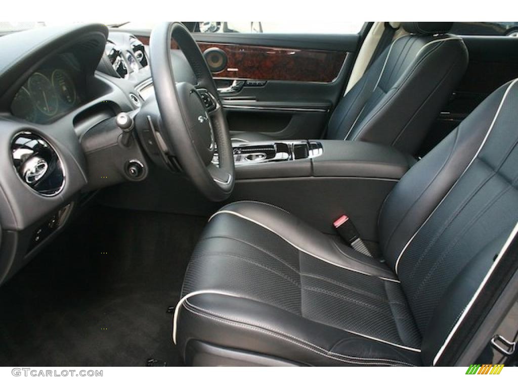 Jet Black/Jet Black Interior 2011 Jaguar XJ XJ Photo #44712439