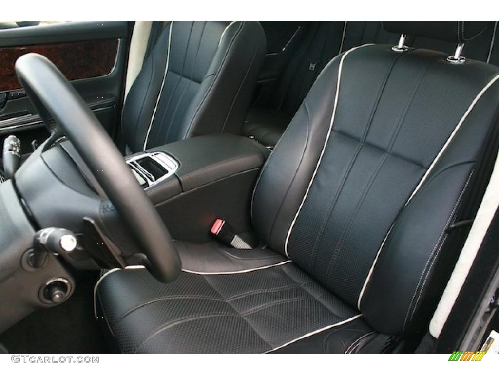 Jet Black/Jet Black Interior 2011 Jaguar XJ XJ Photo #44712739