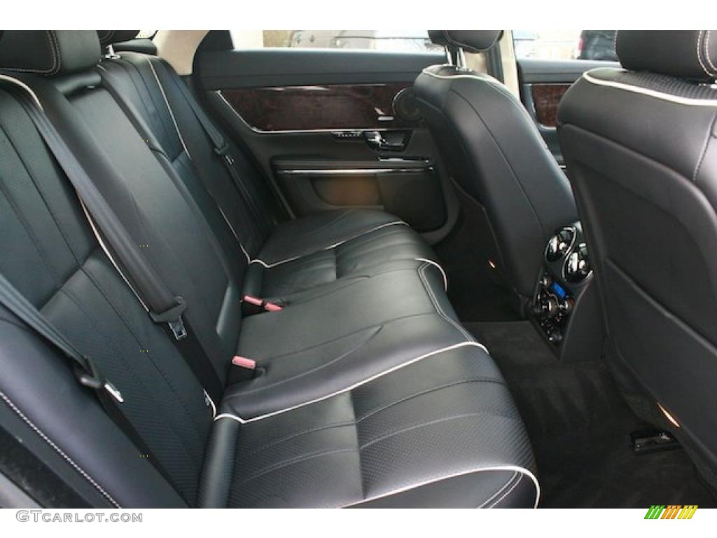 Jet Black/Jet Black Interior 2011 Jaguar XJ XJ Photo #44712835