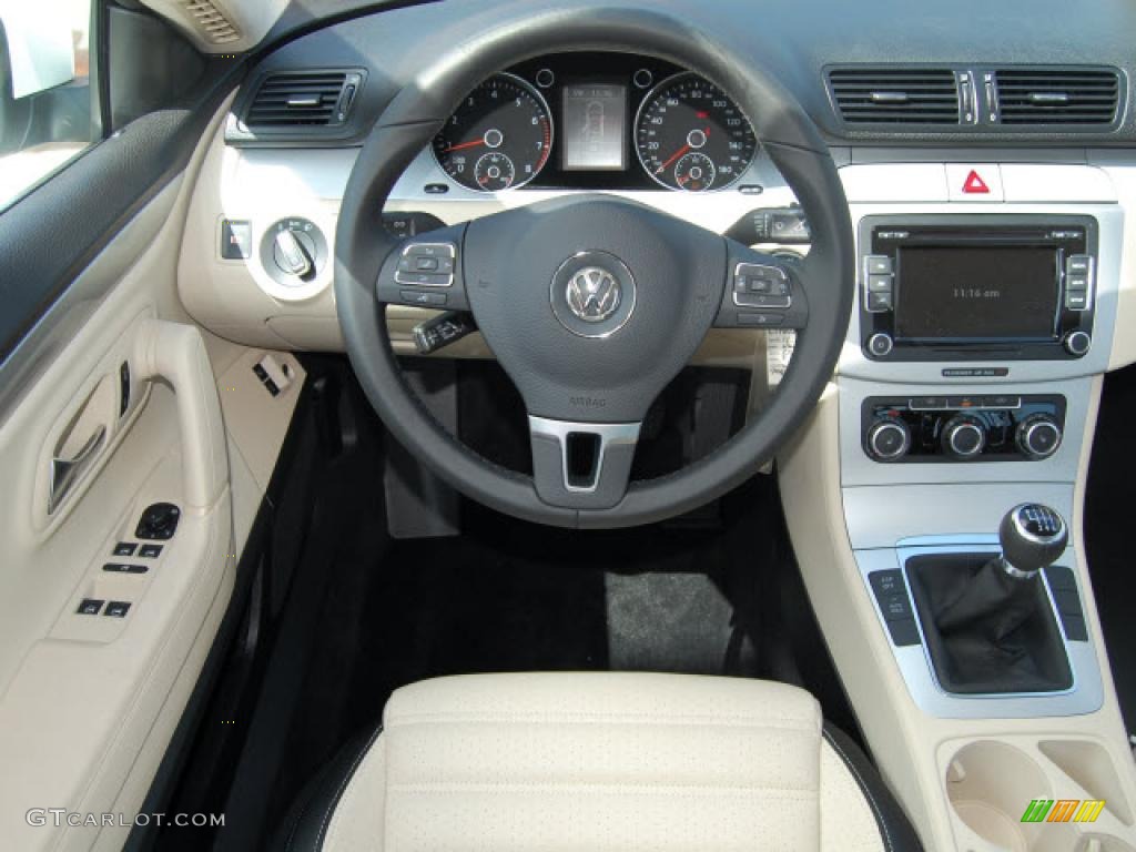 2011 Volkswagen CC Sport Controls Photo #44715567