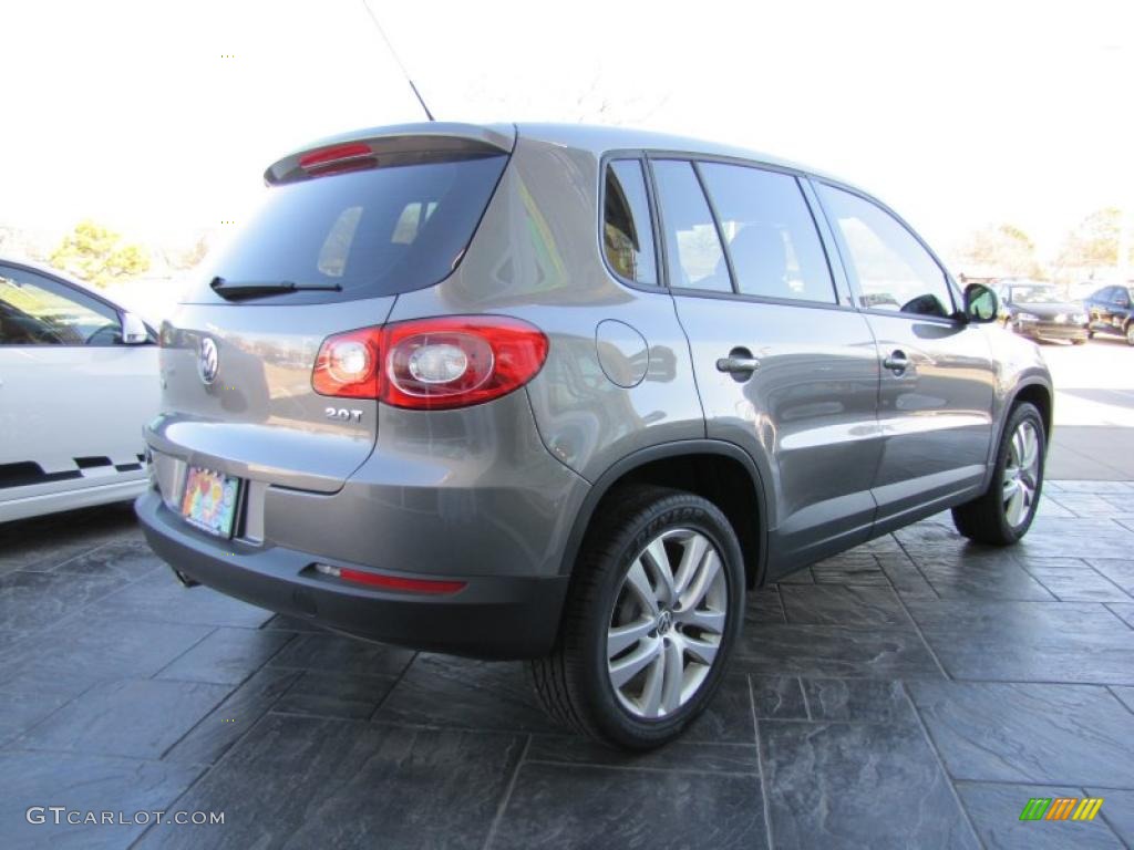 2011 Tiguan S - Alpine Gray Metallic / Charcoal photo #2