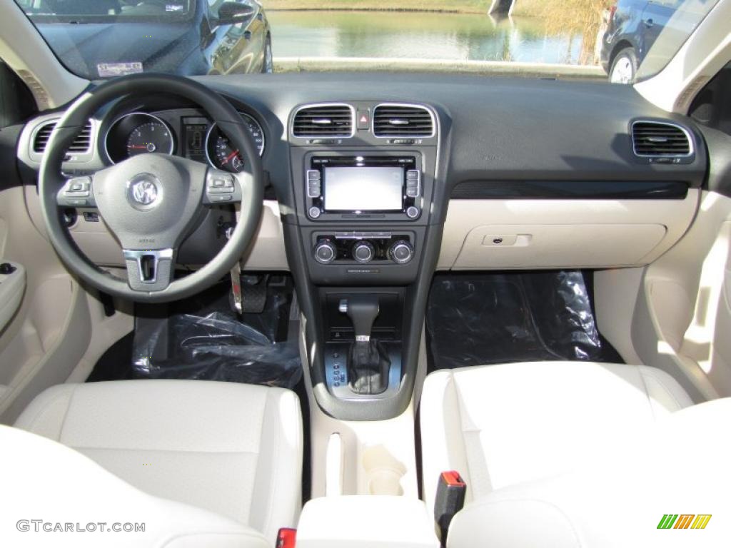 2011 Volkswagen Jetta TDI SportWagen Cornsilk Beige Dashboard Photo #44716539