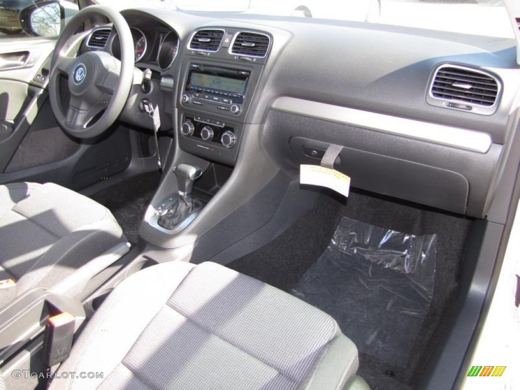 Titan Black Interior 2011 Volkswagen Golf 2 Door Photo #44716879