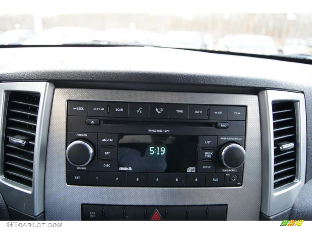 2008 Grand Cherokee Laredo - Bright Silver Metallic / Dark Slate Gray/Light Graystone photo #31