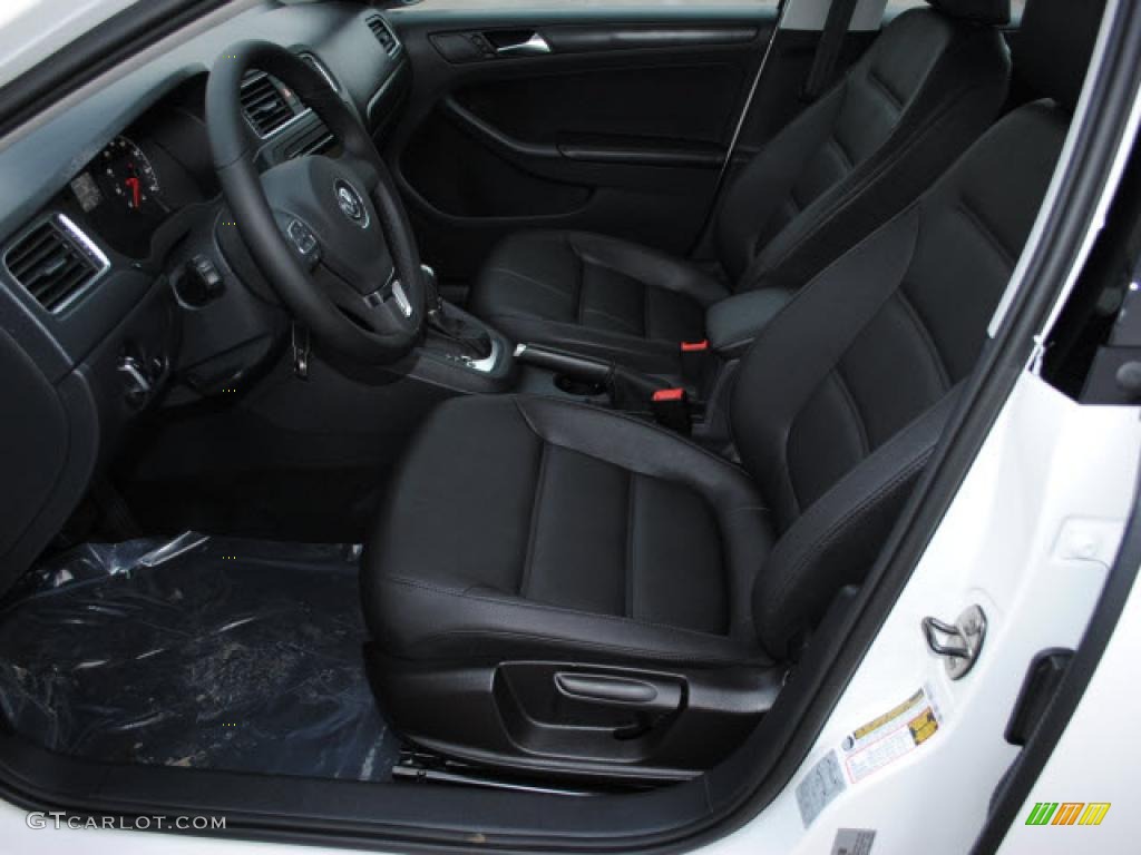 Titan Black Interior 2011 Volkswagen Jetta SE Sedan Photo #44719032
