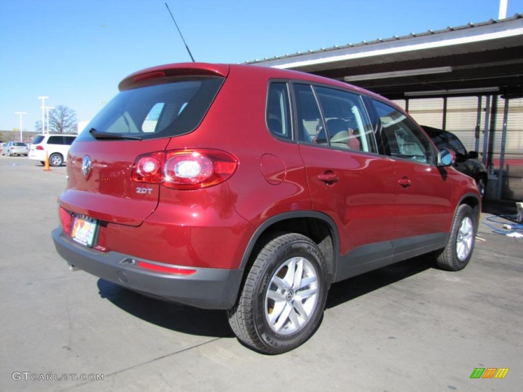 2011 Tiguan S - Wild Cherry Metallic / Clay Gray photo #2