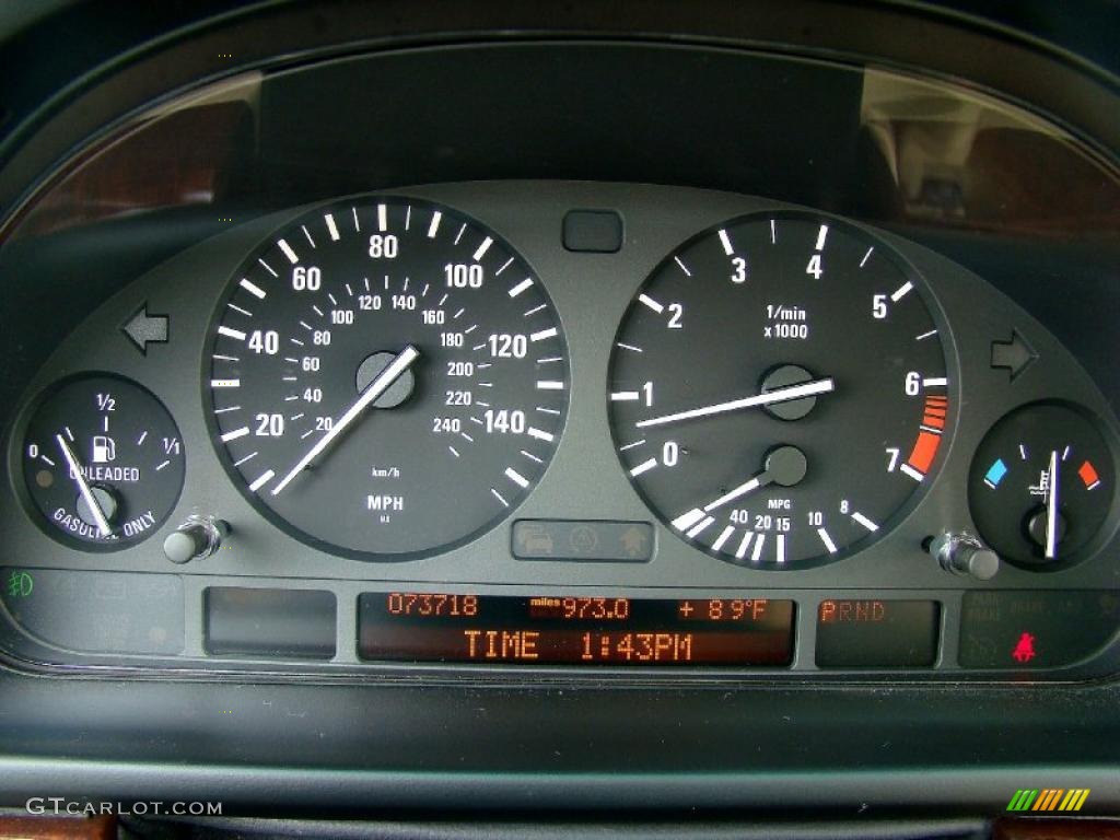 2003 BMW 5 Series 525i Sedan Gauges Photo #44720380