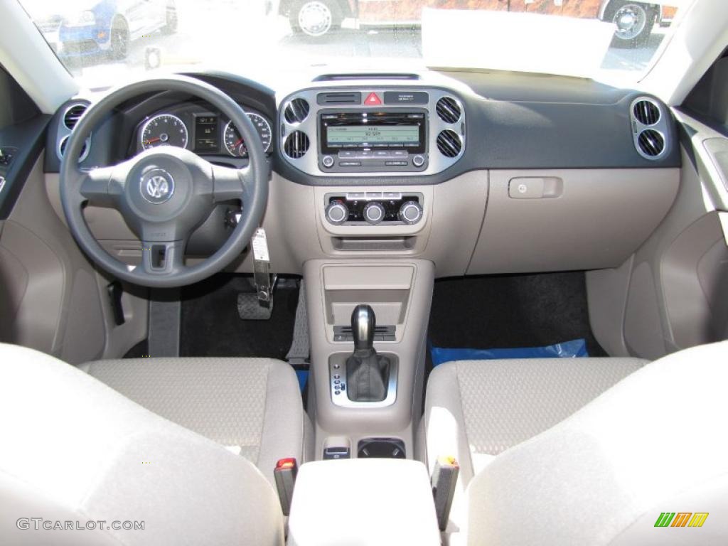 2011 Volkswagen Tiguan S Clay Gray Dashboard Photo #44720472