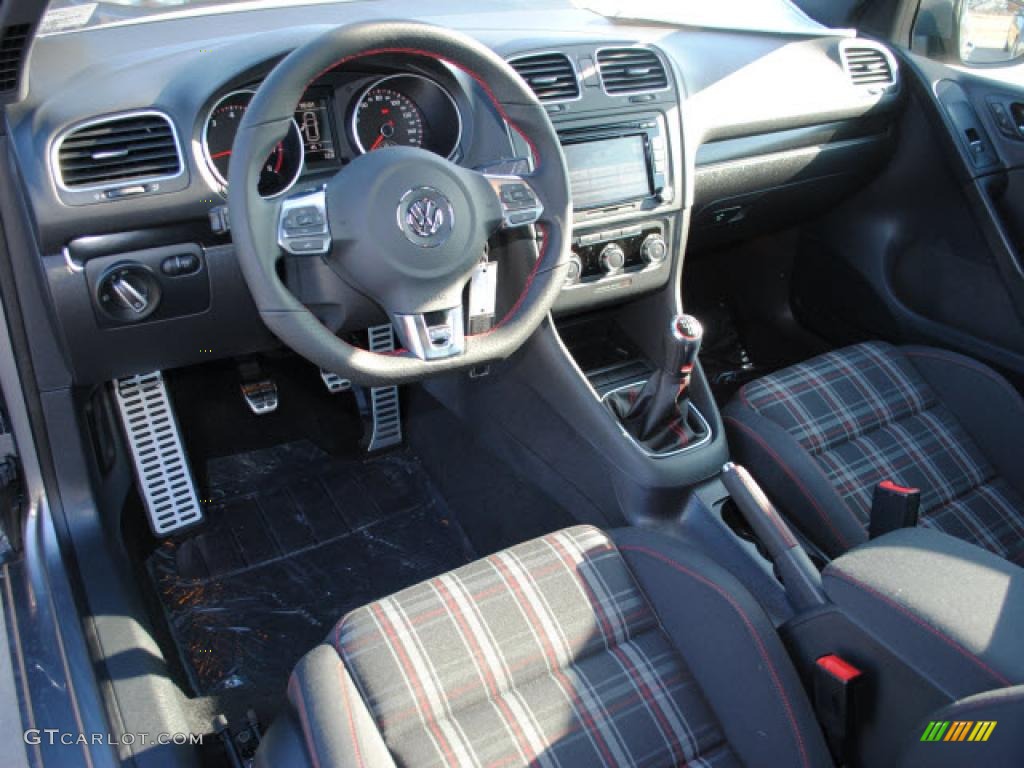 Interlagos Plaid Cloth Interior 2011 Volkswagen GTI 2 Door Photo #44720556