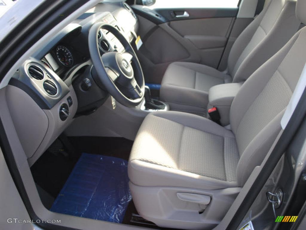 Clay Gray Interior 2011 Volkswagen Tiguan S Photo #44720660
