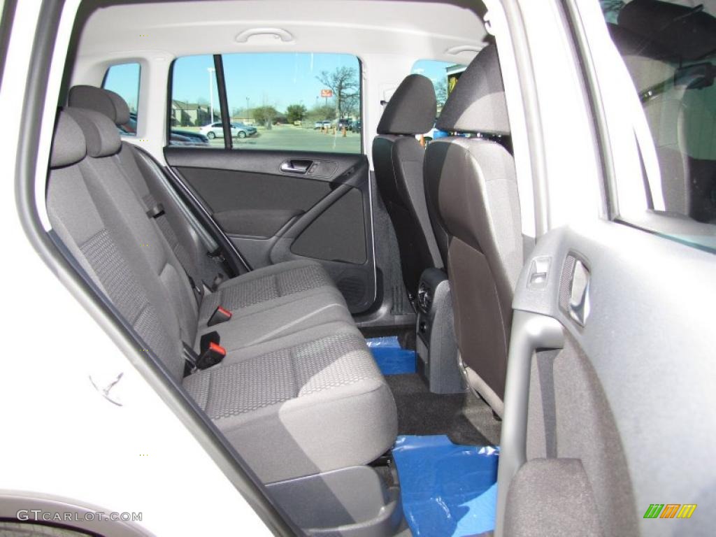 Charcoal Interior 2011 Volkswagen Tiguan S Photo #44720916