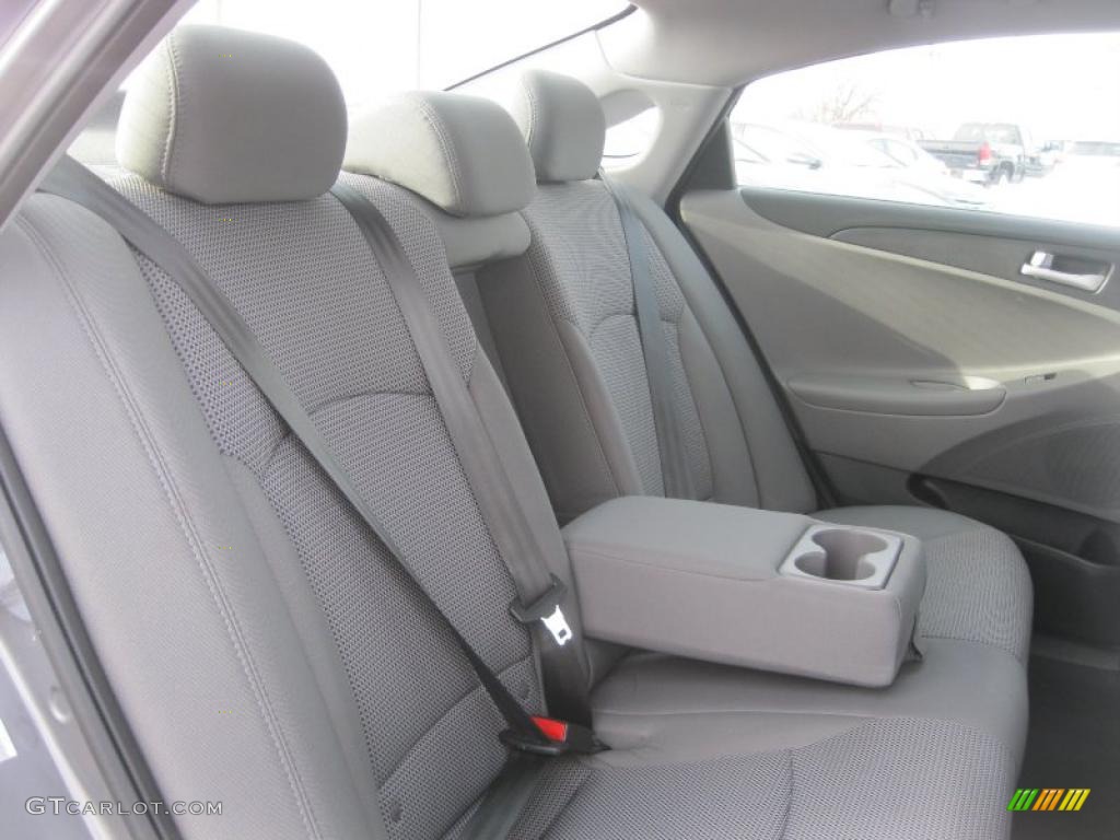 Gray Interior 2011 Hyundai Sonata GLS Photo #44721280
