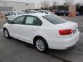 Candy White - Jetta SE Sedan Photo No. 2